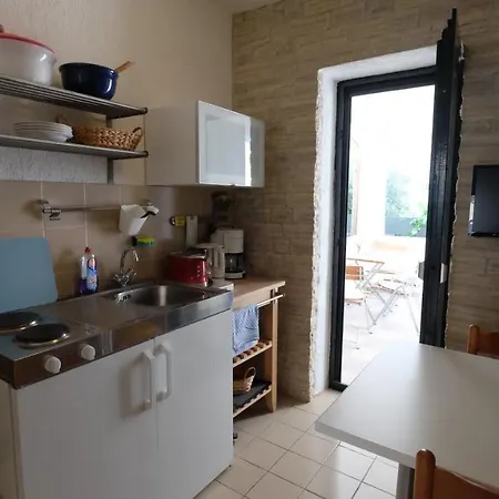 Anita Apartment